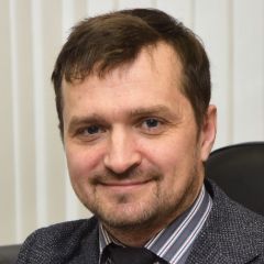 Макаров Валентин